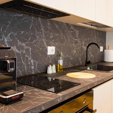Luxury Rooftop 23 Bed & Breakfast Tiran Dış mekan fotoğraf