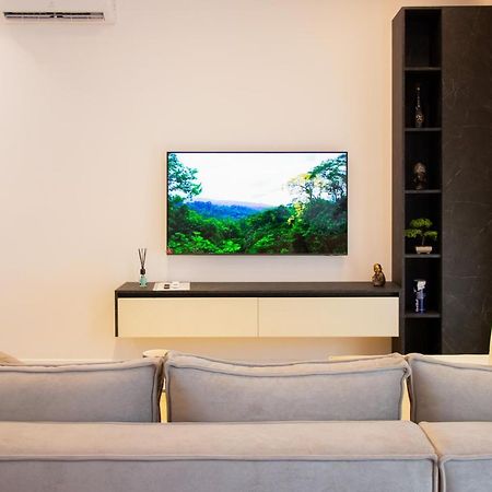 Luxury Rooftop 23 Bed & Breakfast Tiran Dış mekan fotoğraf