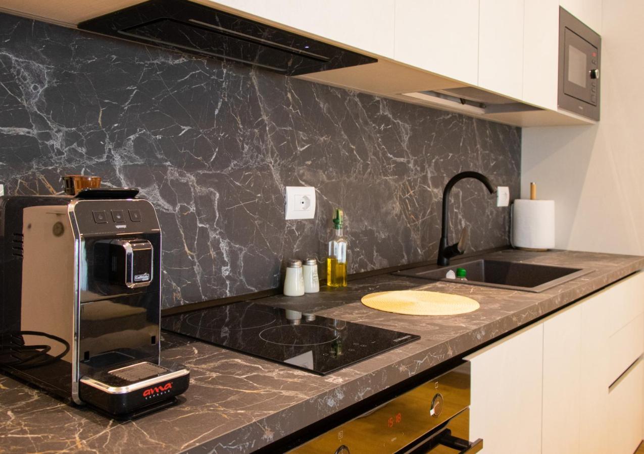 Luxury Rooftop 23 Bed & Breakfast Tiran Dış mekan fotoğraf