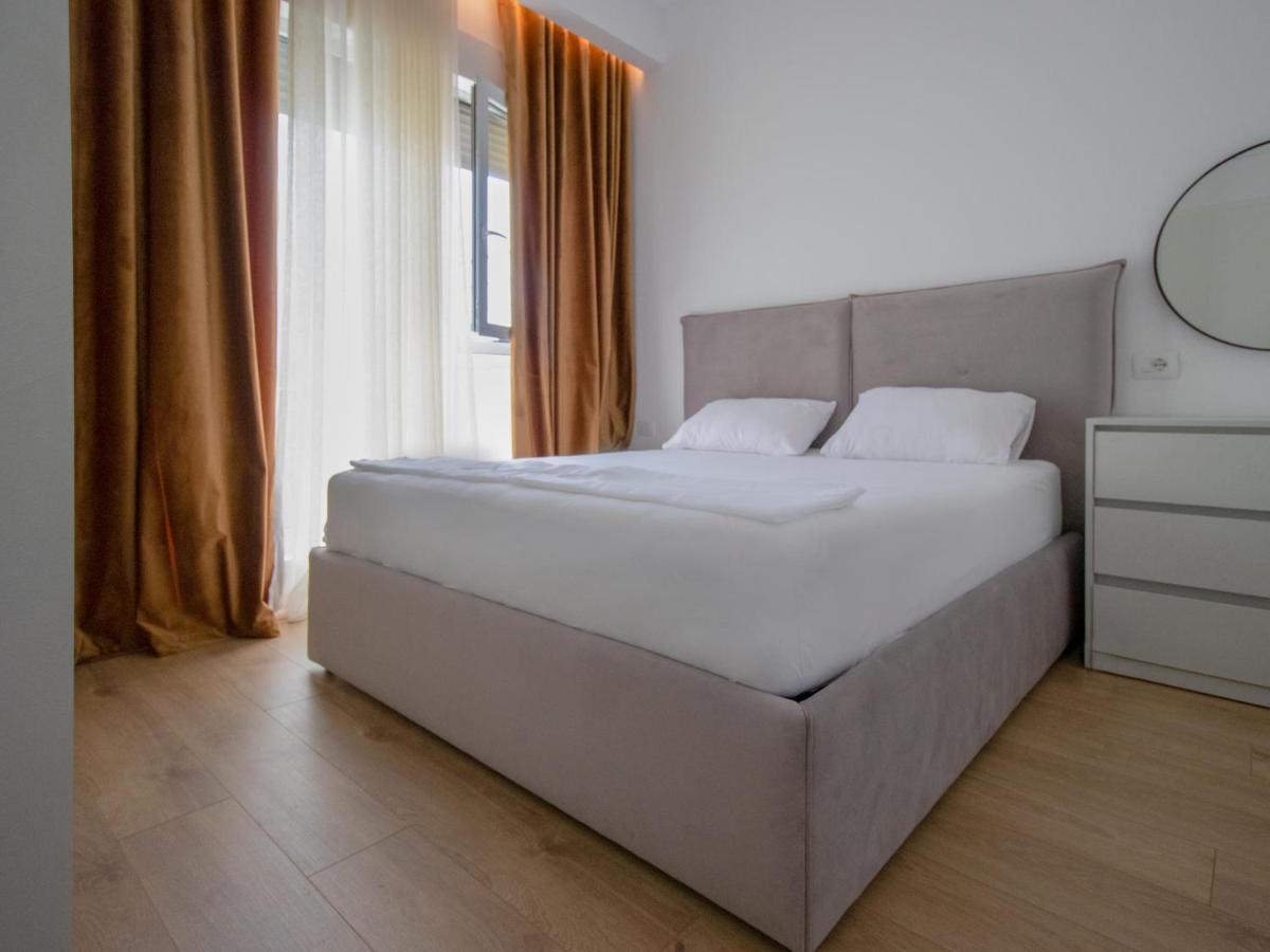 Luxury Rooftop 23 Bed & Breakfast Tiran Dış mekan fotoğraf