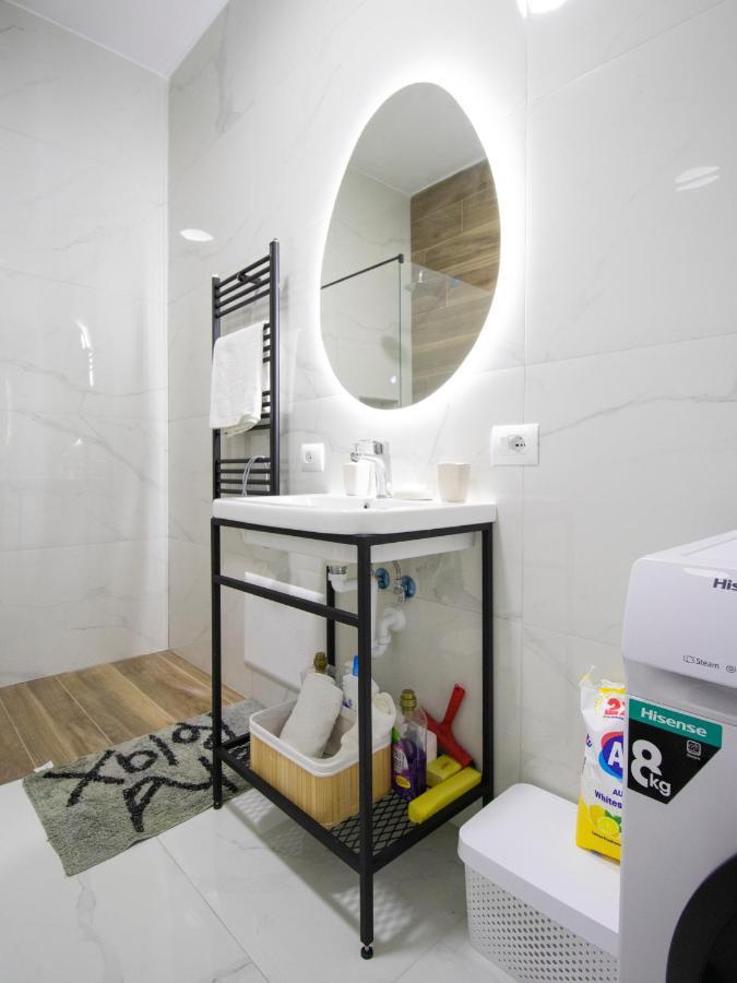 Luxury Rooftop 23 Bed & Breakfast Tiran Dış mekan fotoğraf
